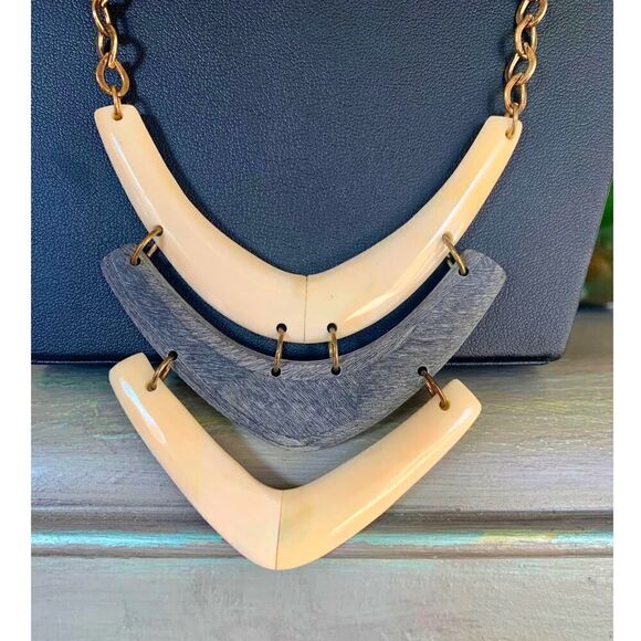 Vintage 3-pc Horn Boomerang Necklace, in Brass tone, Unmarked - Picture 1 of 3